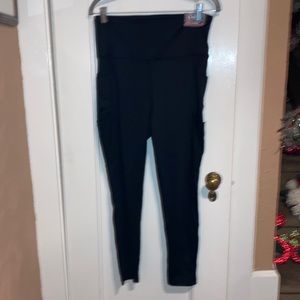 NWT Series Fitness Active Legging